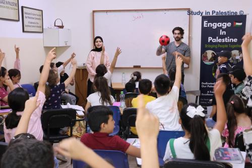 Volunteer To Teach English In the West Bank